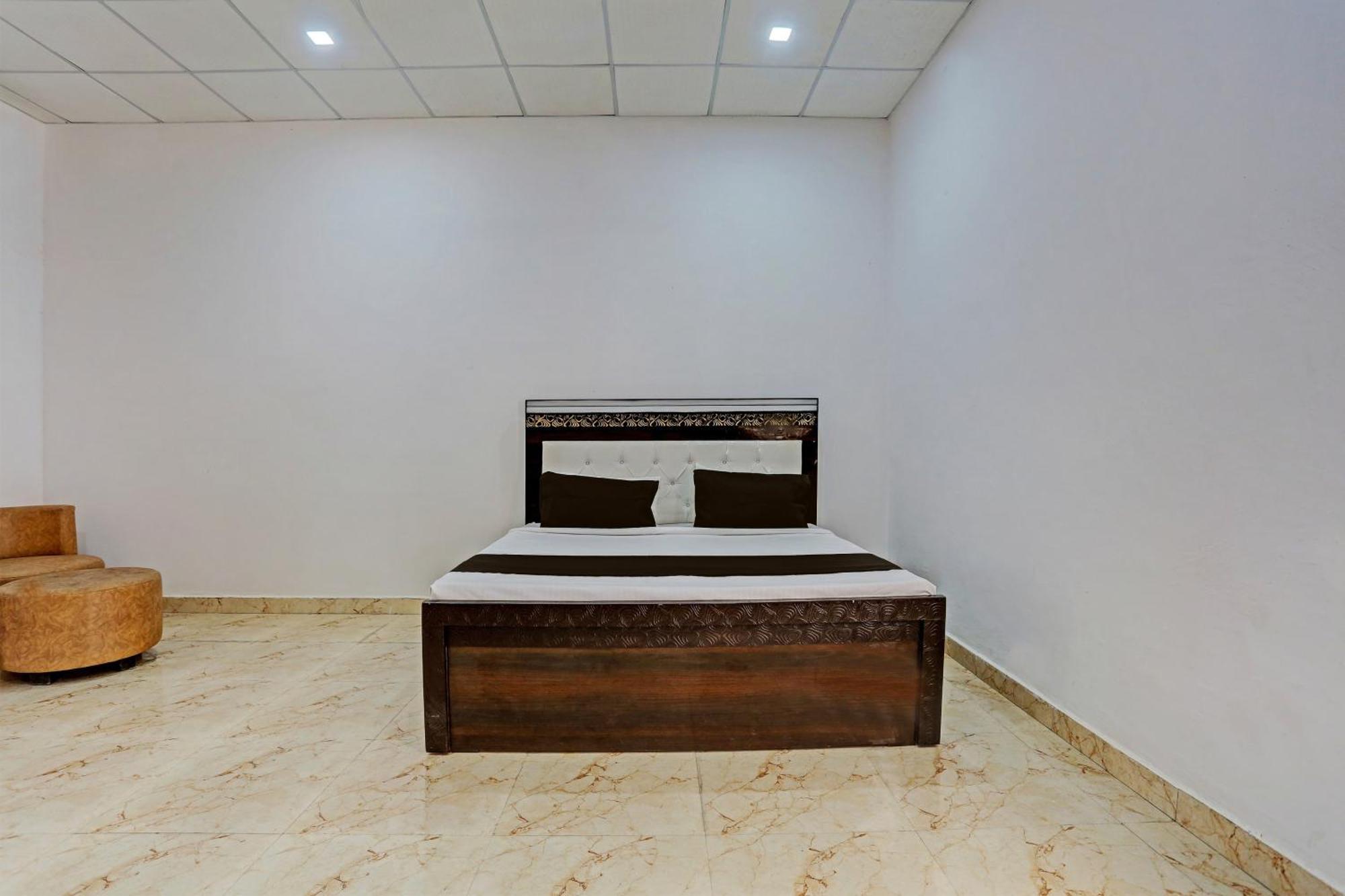 Hotel O Murliwala Wedding Palace And Resort Samalkha Exteriör bild