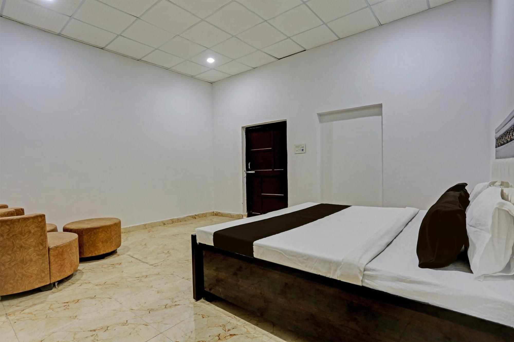 Hotel O Murliwala Wedding Palace And Resort Samalkha Exteriör bild