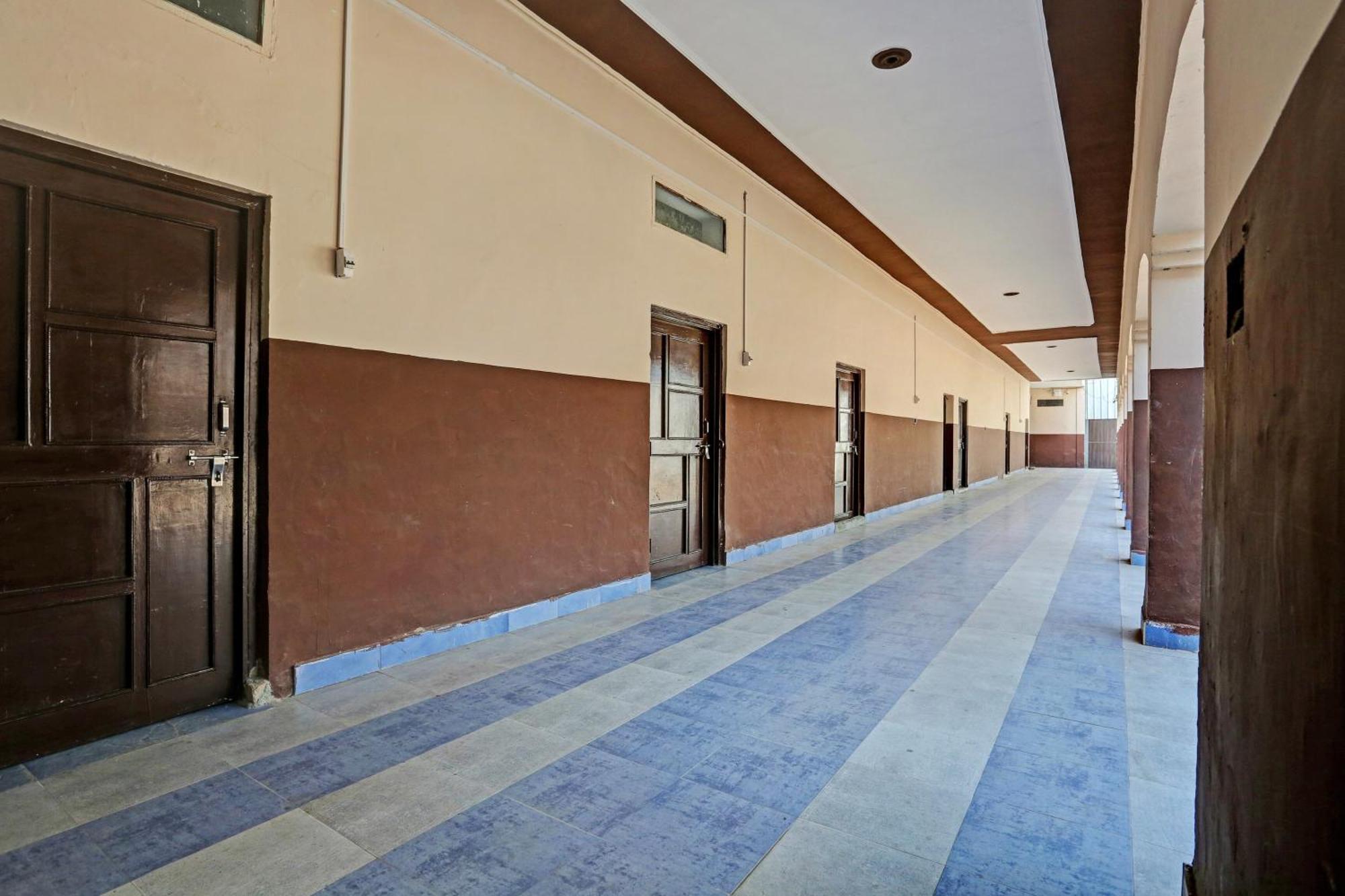 Hotel O Murliwala Wedding Palace And Resort Samalkha Exteriör bild
